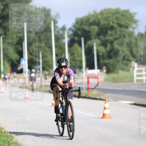 17.08.2025 - KN Förde Triathlon 2025 Yannick Fuchs http://msf.ph/oto/8614061 17.08.2025 09:25:45 Radfahren 105, 140, 144, 164, 168 meine-sportfotos.de