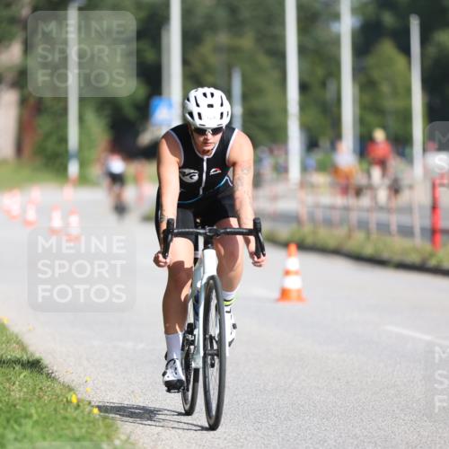 17.08.2025 - KN Förde Triathlon 2025 Yannick Fuchs http://msf.ph/oto/8614095 17.08.2025 09:25:55 Radfahren 144, 159, 169, 105, 140 meine-sportfotos.de