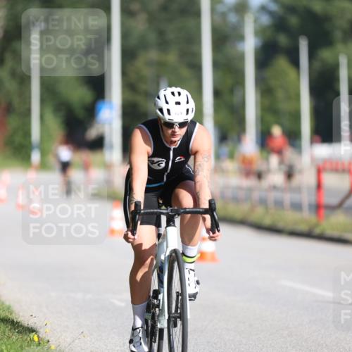17.08.2025 - KN Förde Triathlon 2025 Yannick Fuchs http://msf.ph/oto/8614097 17.08.2025 09:25:55 Radfahren 144, 159, 169, 105, 140 meine-sportfotos.de