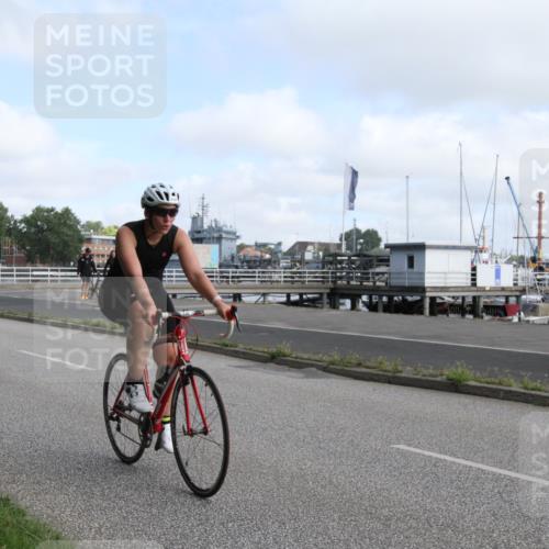 17.08.2025 - KN Förde Triathlon 2025 Yannick Fuchs http://msf.ph/oto/8614108 17.08.2025 09:55:16 Radfahren 122, 174, 195, 201, 208, 219, 234 meine-sportfotos.de