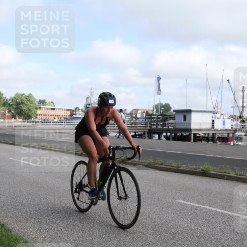 17.08.2025 - KN Förde Triathlon 2025 Yannick Fuchs http://msf.ph/oto/8614135 17.08.2025 09:56:01 Radfahren 128, 150, 243 meine-sportfotos.de