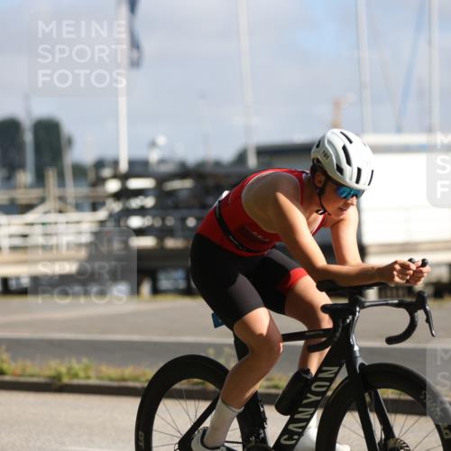 17.08.2025 - KN Förde Triathlon 2025 Yannick Fuchs http://msf.ph/oto/8614176 17.08.2025 09:27:05 Radfahren 101, 105, 177, 192, 180, 253 meine-sportfotos.de