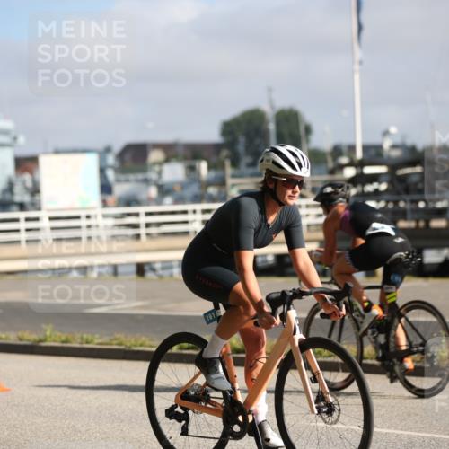 17.08.2025 - KN Förde Triathlon 2025 Yannick Fuchs http://msf.ph/oto/8614248 17.08.2025 09:28:19 Radfahren 106, 153, 155, 161, 163, 184, 189, 220, 241, 106, 114, 131, 156, 173, 181, 185, 187, 240, 241 meine-sportfotos.de