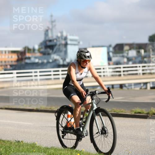 17.08.2025 - KN Förde Triathlon 2025 Yannick Fuchs http://msf.ph/oto/8614261 17.08.2025 09:28:23 Radfahren 153, 163, 189, 220, 106, 114, 155, 156, 161, 184, 185, 187, 189, 220, 240, 241 meine-sportfotos.de