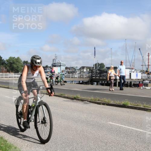17.08.2025 - KN Förde Triathlon 2025 Yannick Fuchs http://msf.ph/oto/8614324 17.08.2025 10:02:55 Radfahren 137, 153, 181 meine-sportfotos.de