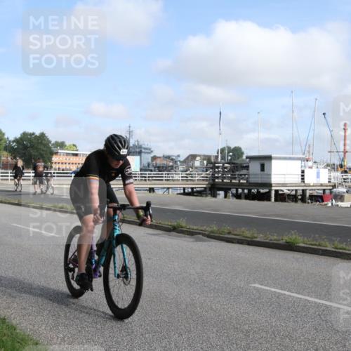 17.08.2025 - KN Förde Triathlon 2025 Yannick Fuchs http://msf.ph/oto/8614338 17.08.2025 10:03:41 Radfahren 149, 160, 172, 213, 215, 221, 242, 254 meine-sportfotos.de