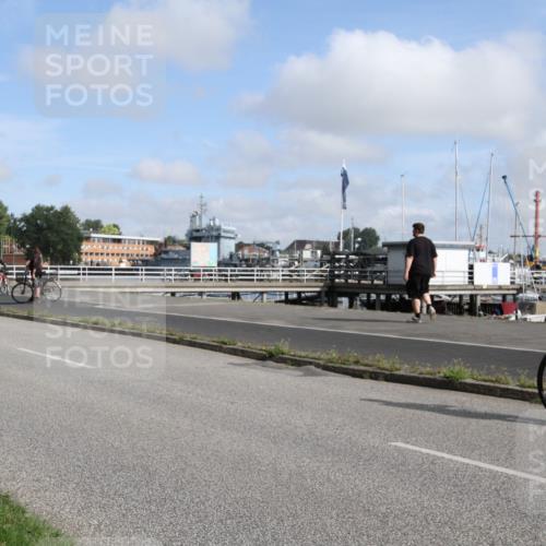 17.08.2025 - KN Förde Triathlon 2025 Yannick Fuchs http://msf.ph/oto/8614341 17.08.2025 10:03:46 Radfahren 160, 172, 207, 221, 254 meine-sportfotos.de