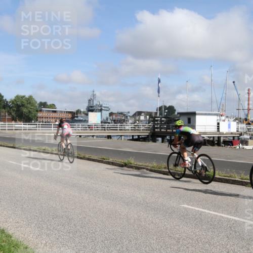 17.08.2025 - KN Förde Triathlon 2025 Yannick Fuchs http://msf.ph/oto/8614354 17.08.2025 10:04:33 Radfahren 182, 184, 188 meine-sportfotos.de