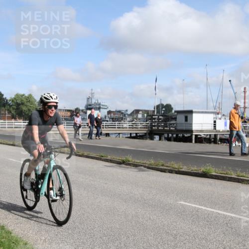 17.08.2025 - KN Förde Triathlon 2025 Yannick Fuchs http://msf.ph/oto/8614377 17.08.2025 10:05:52 Radfahren 160, 172, 207, 210 meine-sportfotos.de