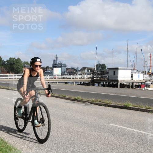 17.08.2025 - KN Förde Triathlon 2025 Yannick Fuchs http://msf.ph/oto/8614395 17.08.2025 10:06:35 Radfahren 170, 182, 184, 212 meine-sportfotos.de