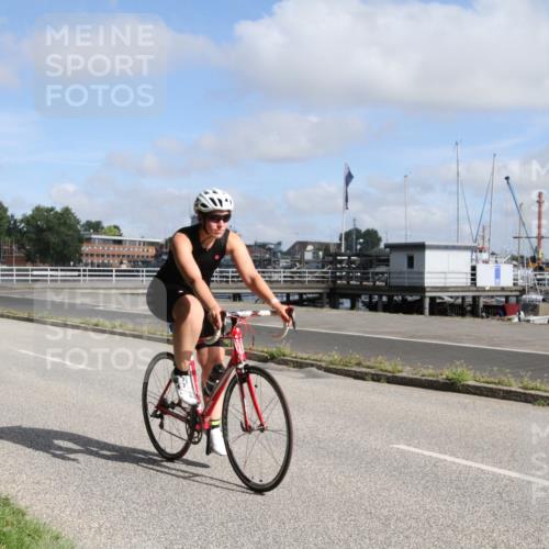 17.08.2025 - KN Förde Triathlon 2025 Yannick Fuchs http://msf.ph/oto/8614399 17.08.2025 10:06:49 Radfahren 176, 208 meine-sportfotos.de