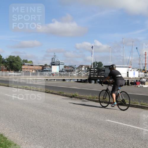 17.08.2025 - KN Förde Triathlon 2025 Yannick Fuchs http://msf.ph/oto/8614460 17.08.2025 10:16:40 Radfahren  meine-sportfotos.de