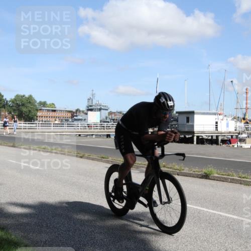 17.08.2025 - KN Förde Triathlon 2025 Yannick Fuchs http://msf.ph/oto/8614481 17.08.2025 11:00:10 Radfahren 261, 266 meine-sportfotos.de