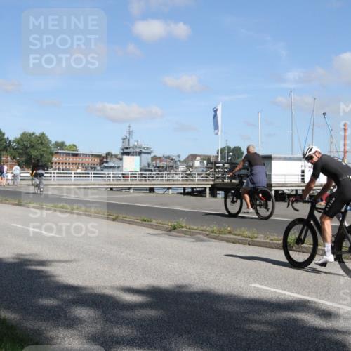 17.08.2025 - KN Förde Triathlon 2025 Yannick Fuchs http://msf.ph/oto/8614586 17.08.2025 11:10:04 Radfahren 274, 302, 318, 323, 324 meine-sportfotos.de