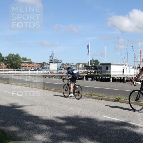 17.08.2025 - KN Förde Triathlon 2025 Yannick Fuchs http://msf.ph/oto/8614684 17.08.2025 11:13:24 Radfahren 272, 330, 341, 353, 380, 613, 619, 621, 625, 638 meine-sportfotos.de