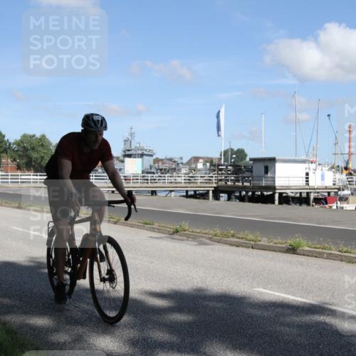 17.08.2025 - KN Förde Triathlon 2025 Yannick Fuchs http://msf.ph/oto/8614689 17.08.2025 11:13:30 Radfahren 287, 329, 330, 345, 353, 362, 374, 377, 380, 613, 619, 625, 638 meine-sportfotos.de