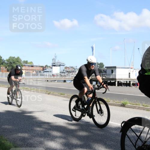 17.08.2025 - KN Förde Triathlon 2025 Yannick Fuchs http://msf.ph/oto/8614743 17.08.2025 11:15:12 Radfahren 281, 345, 353, 374, 380, 619, 621, 625, 632, 642 meine-sportfotos.de