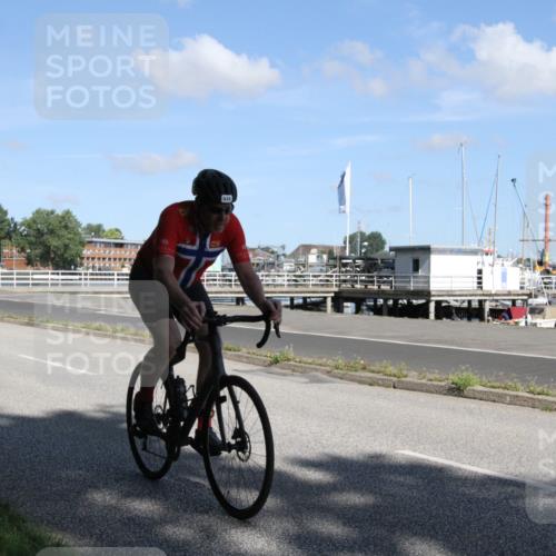 17.08.2025 - KN Förde Triathlon 2025 Yannick Fuchs http://msf.ph/oto/8614787 17.08.2025 11:17:02 Radfahren 299, 300, 622, 629 meine-sportfotos.de