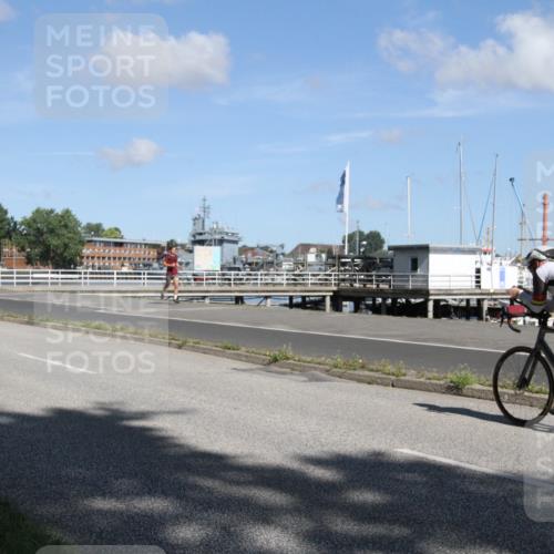 17.08.2025 - KN Förde Triathlon 2025 Yannick Fuchs http://msf.ph/oto/8614847 17.08.2025 11:18:23 Radfahren 268, 320, 340, 344, 615 meine-sportfotos.de