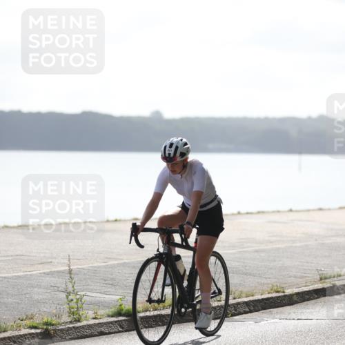 17.08.2025 - KN Förde Triathlon 2025 Yannick Fuchs http://msf.ph/oto/8614874 17.08.2025 10:02:28 Radfahren 224, 250, 251, 141, 159, 231, 250 meine-sportfotos.de