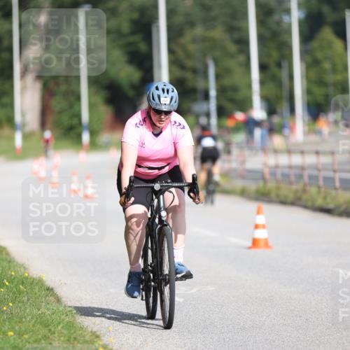 17.08.2025 - KN Förde Triathlon 2025 Yannick Fuchs http://msf.ph/oto/8614881 17.08.2025 10:02:33 Radfahren 251, 224, 250 meine-sportfotos.de