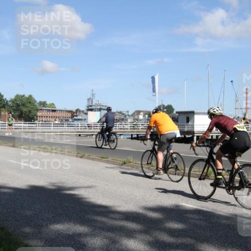 17.08.2025 - KN Förde Triathlon 2025 Yannick Fuchs http://msf.ph/oto/8614915 17.08.2025 11:19:25 Radfahren 304, 319, 363, 376, 602 meine-sportfotos.de