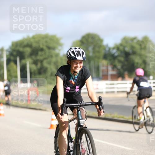 17.08.2025 - KN Förde Triathlon 2025 Yannick Fuchs http://msf.ph/oto/8614953 17.08.2025 09:28:42 Radfahren 119, 175, 176, 182, 250, 254, 167, 172, 202 meine-sportfotos.de