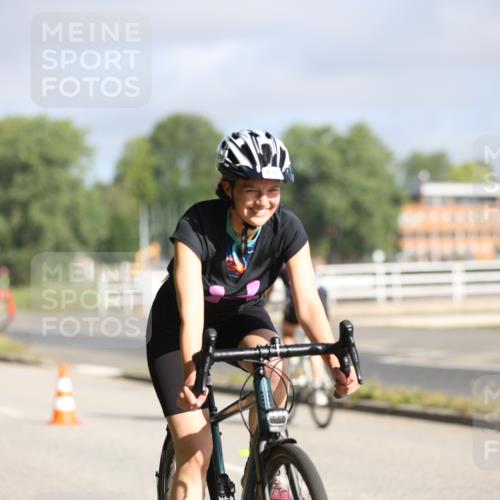 17.08.2025 - KN Förde Triathlon 2025 Yannick Fuchs http://msf.ph/oto/8614957 17.08.2025 09:28:42 Radfahren 119, 175, 176, 182, 250, 254, 167, 172, 202 meine-sportfotos.de
