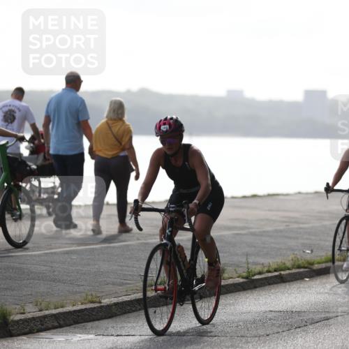17.08.2025 - KN Förde Triathlon 2025 Yannick Fuchs http://msf.ph/oto/8614983 17.08.2025 10:03:28 Radfahren 149, 183, 202, 213, 215, 223, 242, 158 meine-sportfotos.de