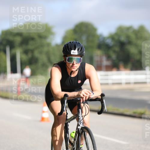 17.08.2025 - KN Förde Triathlon 2025 Yannick Fuchs http://msf.ph/oto/8614991 17.08.2025 09:28:49 Radfahren 175, 250, 119, 175, 176, 182, 254 meine-sportfotos.de