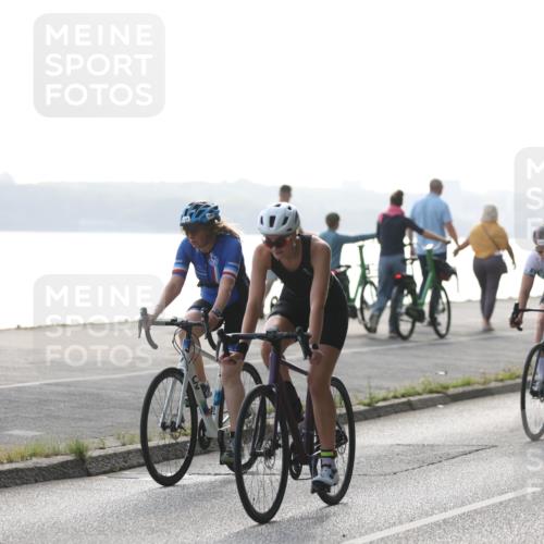 17.08.2025 - KN Förde Triathlon 2025 Yannick Fuchs http://msf.ph/oto/8615034 17.08.2025 10:03:34 Radfahren 149, 160, 172, 213, 215, 221, 242, 254, 183, 202, 223 meine-sportfotos.de
