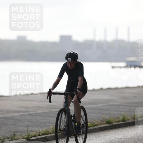 17.08.2025 - KN Förde Triathlon 2025 Yannick Fuchs http://msf.ph/oto/8615112 17.08.2025 10:03:53 Radfahren 131, 210, 207 meine-sportfotos.de