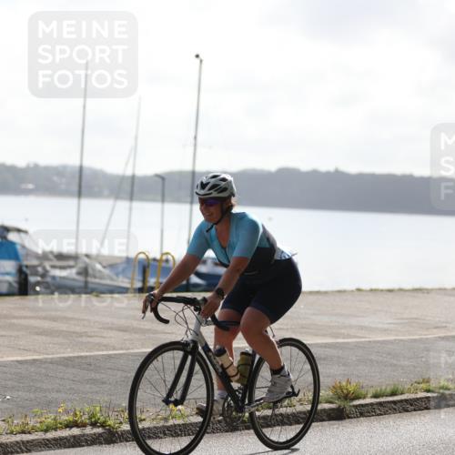 17.08.2025 - KN Förde Triathlon 2025 Yannick Fuchs http://msf.ph/oto/8615168 17.08.2025 10:04:12 Radfahren 111, 196, 211, 218, 224, 234 meine-sportfotos.de