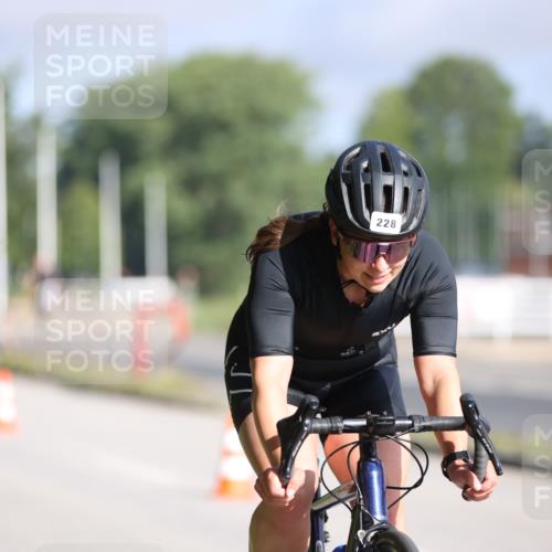 17.08.2025 - KN Förde Triathlon 2025 Yannick Fuchs http://msf.ph/oto/8615170 17.08.2025 09:29:30 Radfahren 170, 174, 196, 205, 228, 103, 109, 125, 174 meine-sportfotos.de