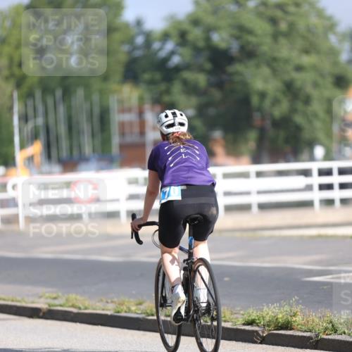 17.08.2025 - KN Förde Triathlon 2025 Yannick Fuchs http://msf.ph/oto/8615171 17.08.2025 09:29:33 Radfahren 108, 179, 196, 205, 211, 109, 170, 174, 228 meine-sportfotos.de