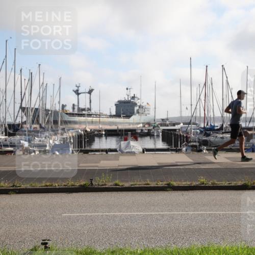 17.08.2025 - KN Förde Triathlon 2025 Yannick Fuchs http://msf.ph/oto/8615200 17.08.2025 09:15:41 Radfahren 101 meine-sportfotos.de