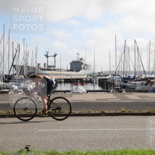 17.08.2025 - KN Förde Triathlon 2025 Yannick Fuchs http://msf.ph/oto/8615228 17.08.2025 09:16:47 Radfahren 105, 121 meine-sportfotos.de