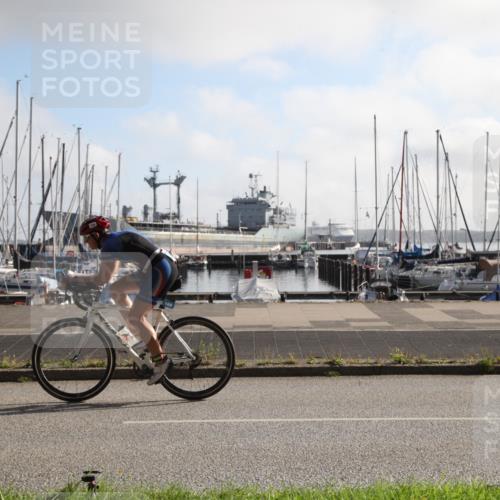 17.08.2025 - KN Förde Triathlon 2025 Yannick Fuchs http://msf.ph/oto/8615247 17.08.2025 09:17:22 Radfahren 101, 106, 109, 110 meine-sportfotos.de