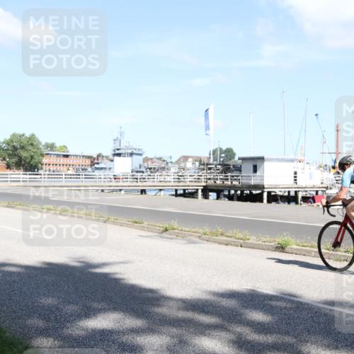 17.08.2025 - KN Förde Triathlon 2025 Yannick Fuchs http://msf.ph/oto/8615252 17.08.2025 11:22:41 Radfahren 271, 272, 329, 350, 364 meine-sportfotos.de