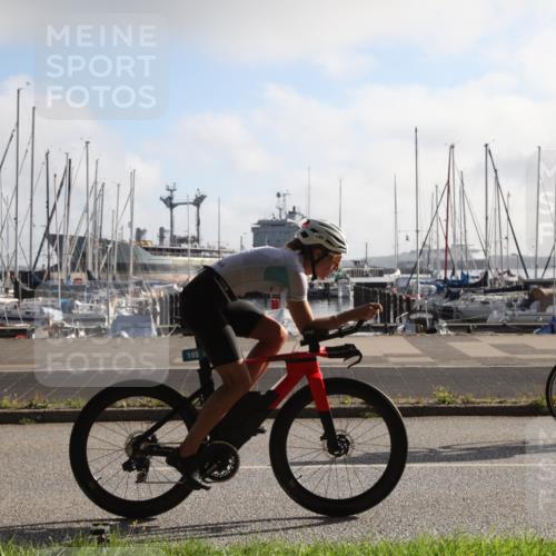 17.08.2025 - KN Förde Triathlon 2025 Yannick Fuchs http://msf.ph/oto/8615273 17.08.2025 09:18:13 Radfahren 103, 105, 107, 119 meine-sportfotos.de