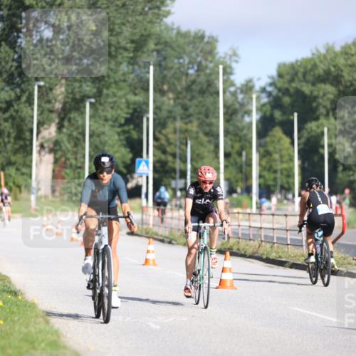 17.08.2025 - KN Förde Triathlon 2025 Yannick Fuchs http://msf.ph/oto/8615324 17.08.2025 09:30:23 Radfahren 119, 163, 202, 195, 201 meine-sportfotos.de