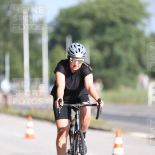 17.08.2025 - KN Förde Triathlon 2025 Yannick Fuchs http://msf.ph/oto/8615355 17.08.2025 09:30:33 Radfahren 167, 202, 224, 242, 119 meine-sportfotos.de
