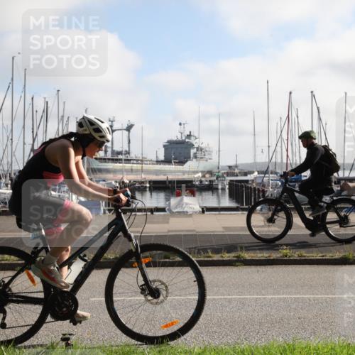 17.08.2025 - KN Förde Triathlon 2025 Yannick Fuchs http://msf.ph/oto/8615361 17.08.2025 09:20:32 Radfahren 120, 125, 126, 127, 198 meine-sportfotos.de