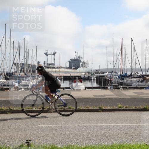17.08.2025 - KN Förde Triathlon 2025 Yannick Fuchs http://msf.ph/oto/8615406 17.08.2025 09:22:01 Radfahren 142, 147, 152 meine-sportfotos.de