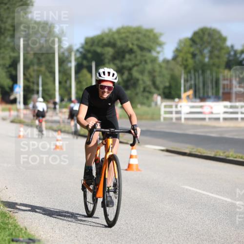 17.08.2025 - KN Förde Triathlon 2025 Yannick Fuchs http://msf.ph/oto/8615410 17.08.2025 09:30:48 Radfahren 117, 157, 197, 224, 242 meine-sportfotos.de