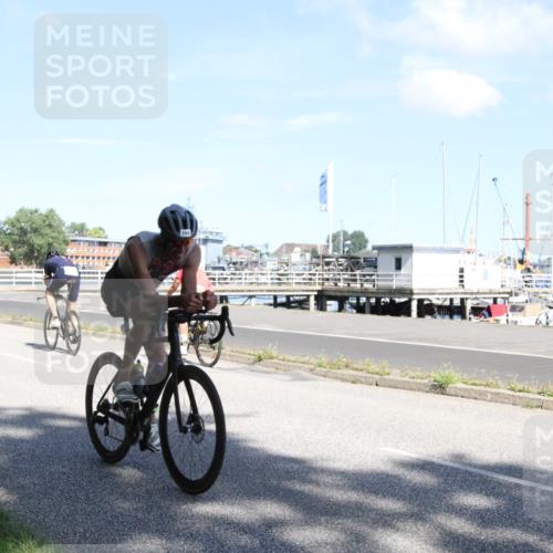 17.08.2025 - KN Förde Triathlon 2025 Yannick Fuchs http://msf.ph/oto/8615482 17.08.2025 11:25:07 Radfahren 284, 300, 356, 374, 606, 635 meine-sportfotos.de