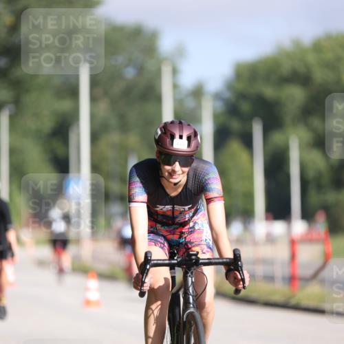 17.08.2025 - KN Förde Triathlon 2025 Yannick Fuchs http://msf.ph/oto/8615487 17.08.2025 09:31:09 Radfahren 125, 126, 188, 198, 200, 216, 218, 219, 221, 102, 107, 212 meine-sportfotos.de