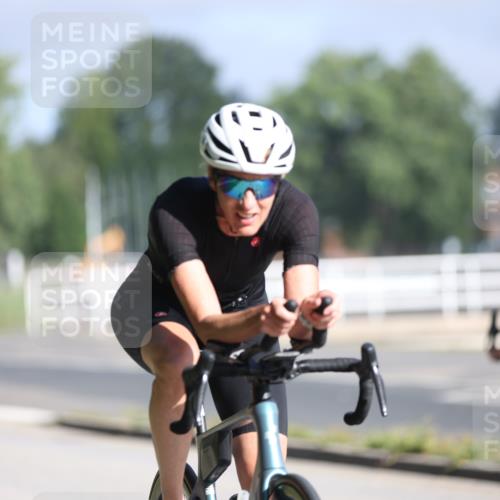 17.08.2025 - KN Förde Triathlon 2025 Yannick Fuchs http://msf.ph/oto/8615534 17.08.2025 09:31:23 Radfahren 104, 120, 127, 136, 148, 170, 190, 196, 211, 215, 230, 235, 133 meine-sportfotos.de