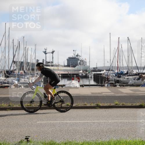 17.08.2025 - KN Förde Triathlon 2025 Yannick Fuchs http://msf.ph/oto/8615552 17.08.2025 09:24:11 Radfahren 144, 159 meine-sportfotos.de