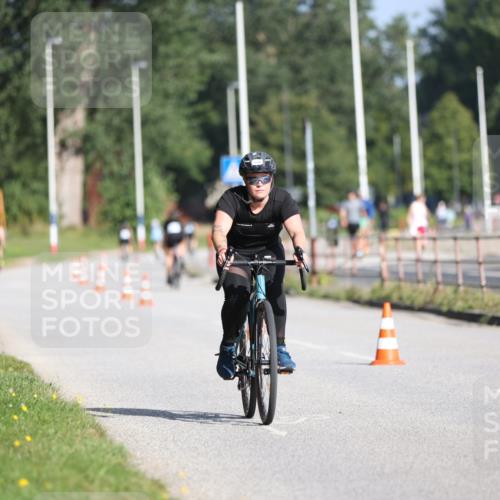 17.08.2025 - KN Förde Triathlon 2025 Yannick Fuchs http://msf.ph/oto/8615569 17.08.2025 09:31:29 Radfahren 104, 127, 148, 170, 190, 196, 211, 215, 230, 235, 120, 136, 215, 230 meine-sportfotos.de